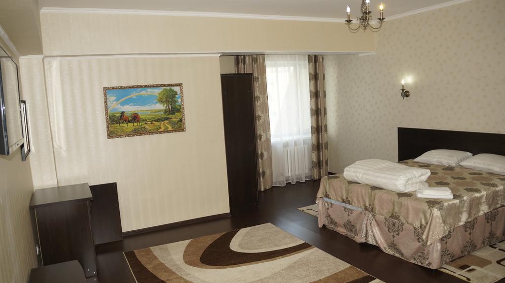 Home Hotel Astana Экстерьер фото