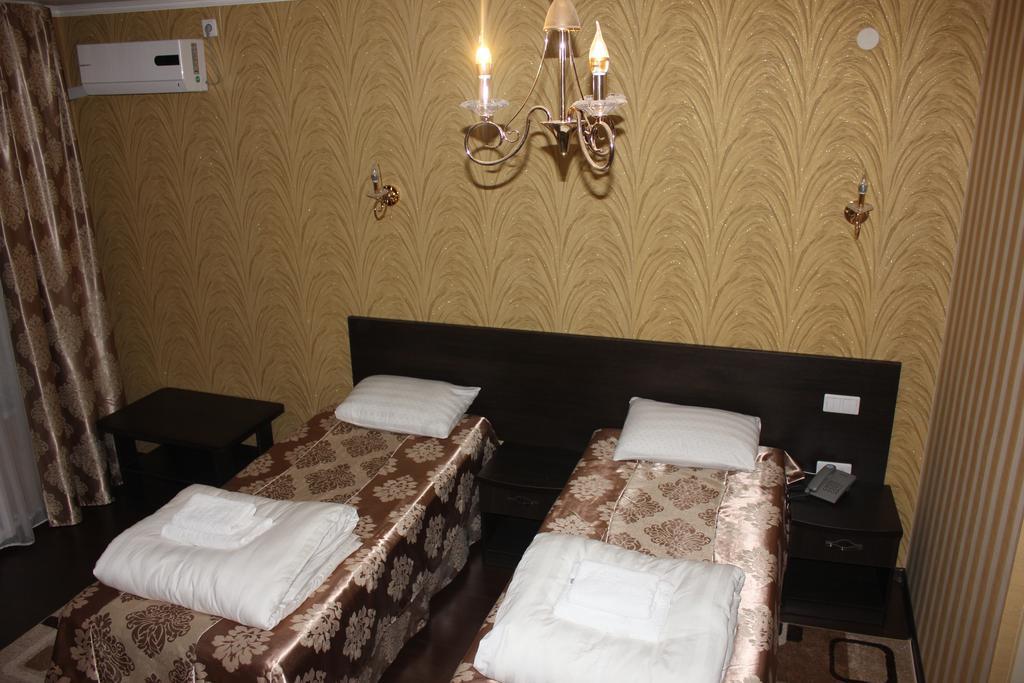 Home Hotel Astana Номер фото