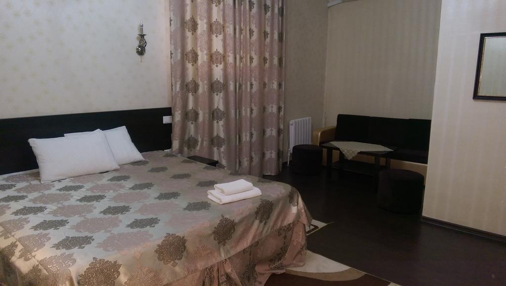 Home Hotel Astana Экстерьер фото