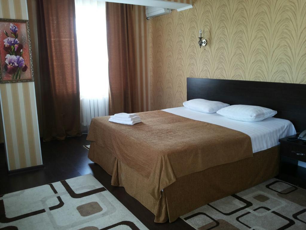 Home Hotel Astana Экстерьер фото