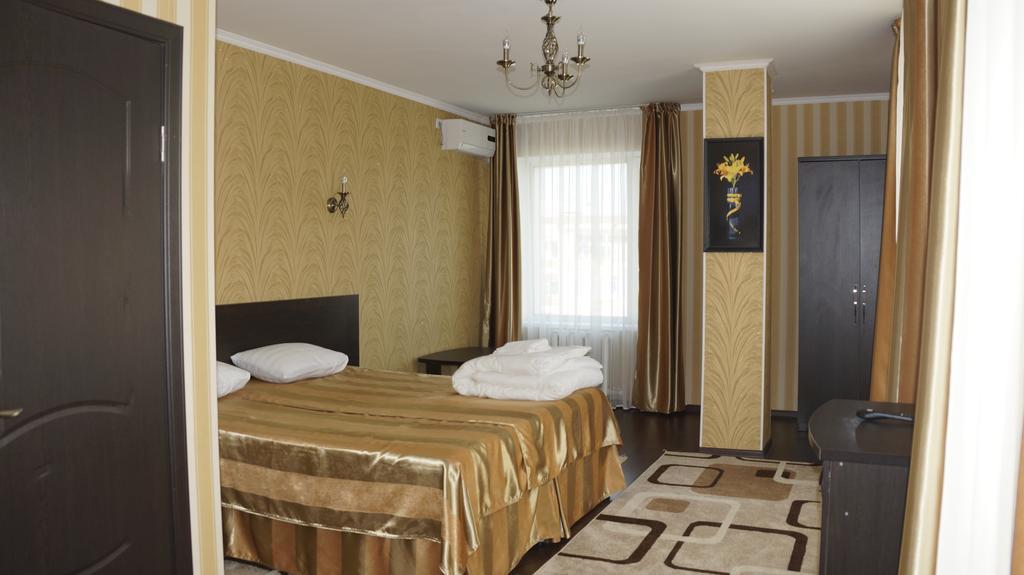 Home Hotel Astana Экстерьер фото